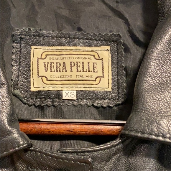 Buttery soft leather coat from Italy. - Picture 2 of 3